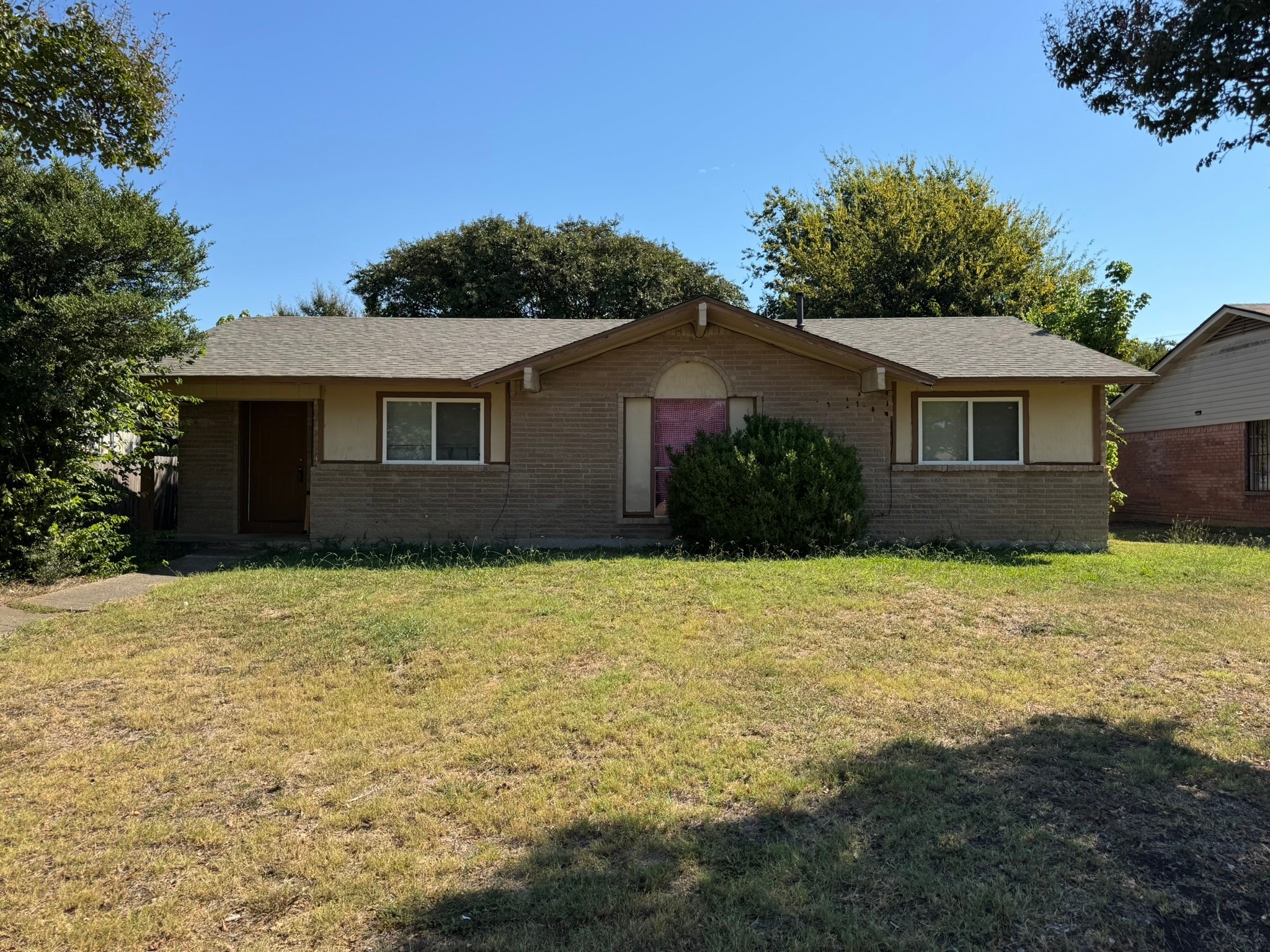 7850 Mirage Valley Drive