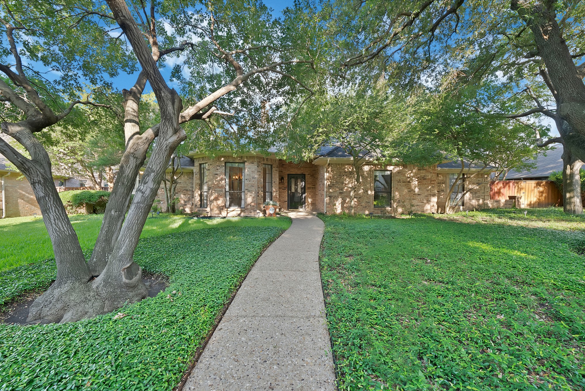 2114 Brandeis Drive