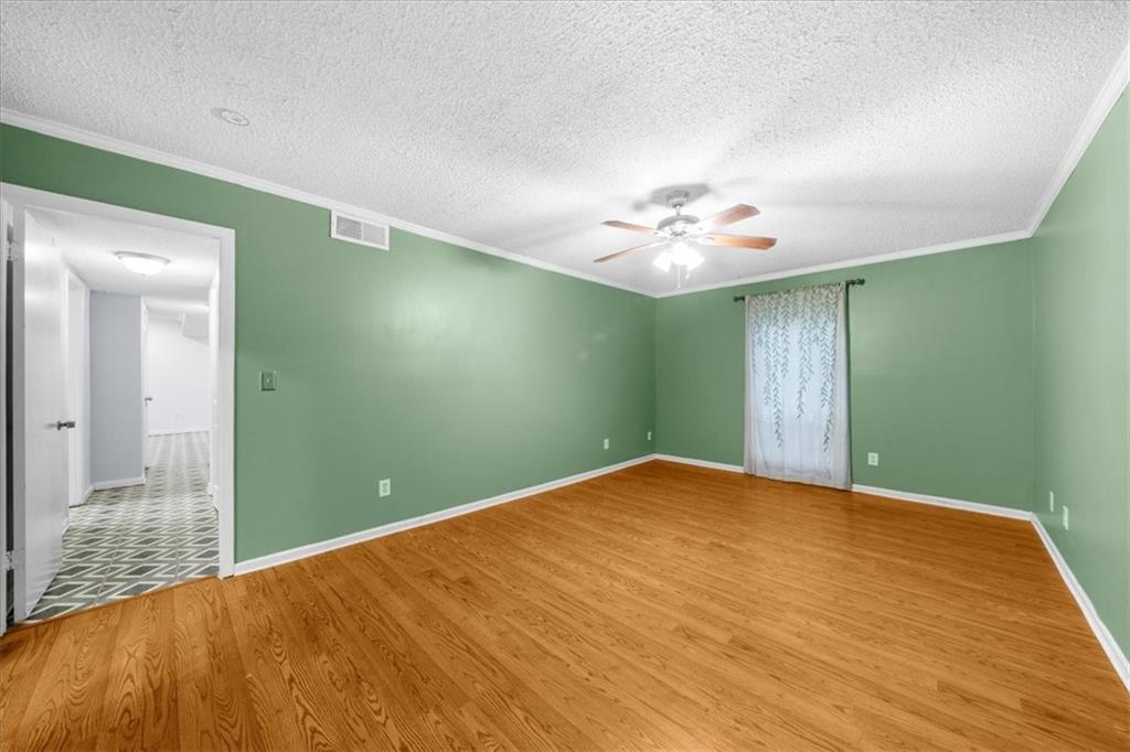 6851 Roswell Road Unit O11