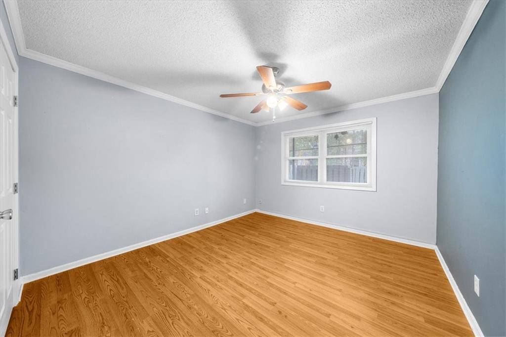 6851 Roswell Road Unit O11