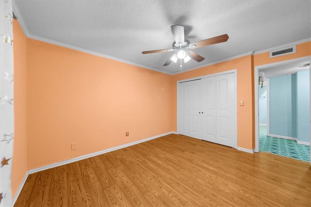 6851 Roswell Road Unit O11