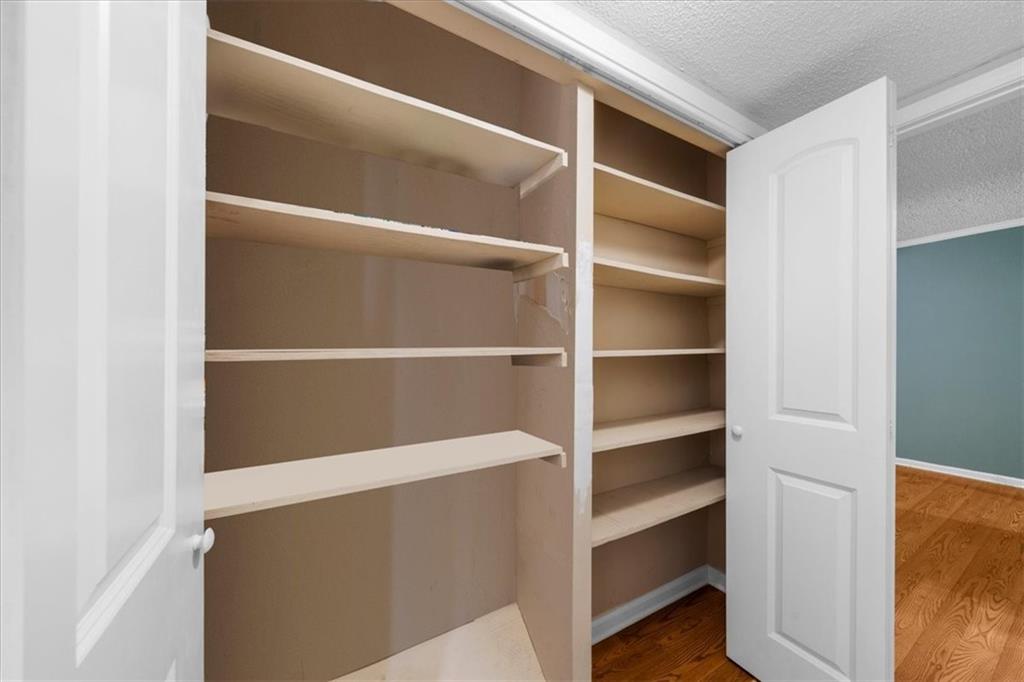 6851 Roswell Road Unit O11