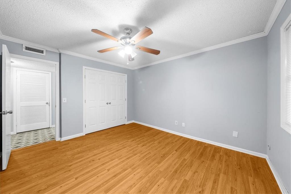 6851 Roswell Road Unit O11