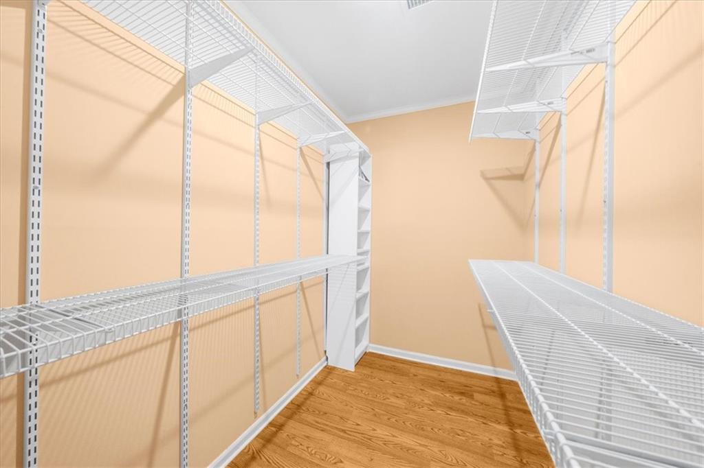 6851 Roswell Road Unit O11