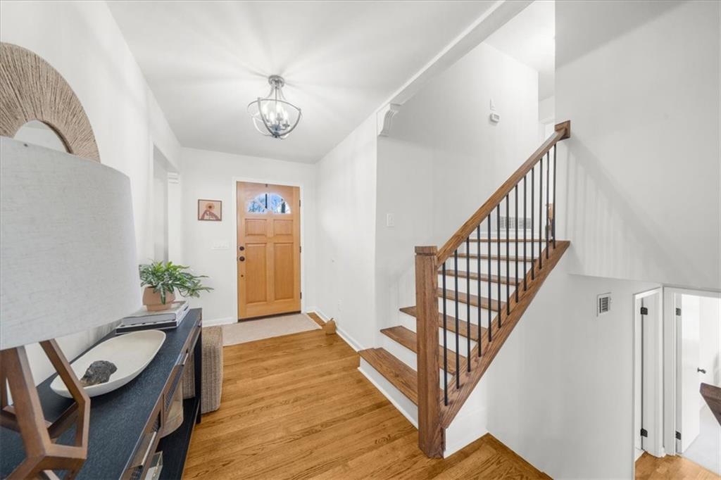 1143 Wonder Lane