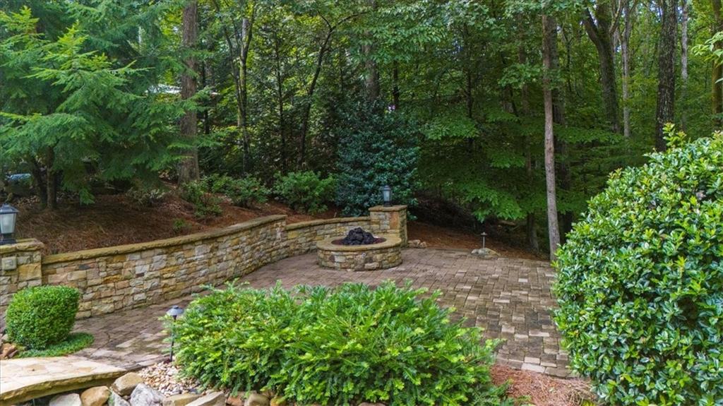 601 Rocky Creek Point