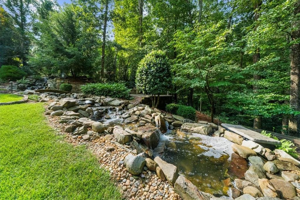 601 Rocky Creek Point