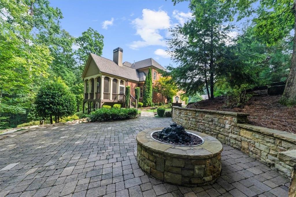 601 Rocky Creek Point