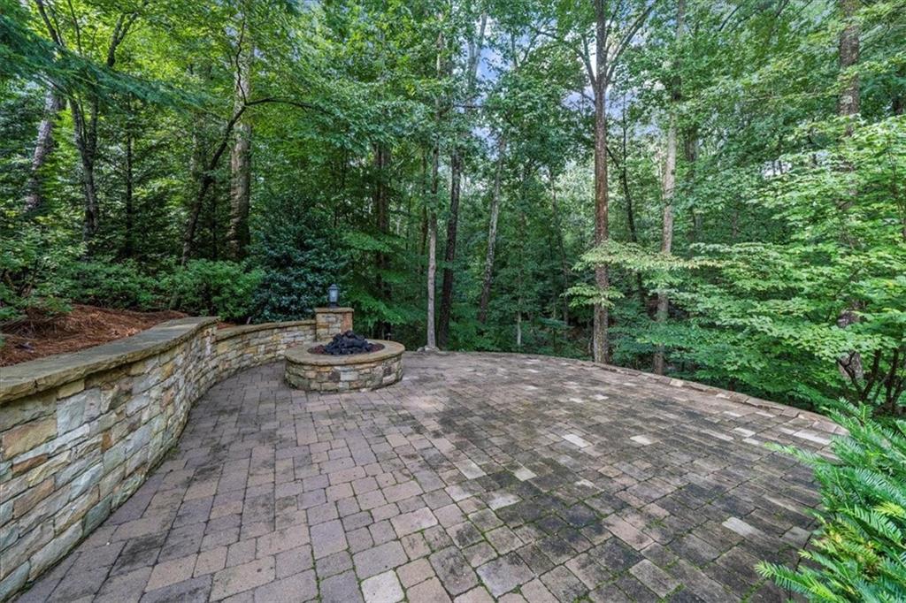 601 Rocky Creek Point