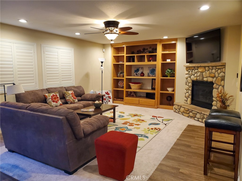 38248 Willow Court
