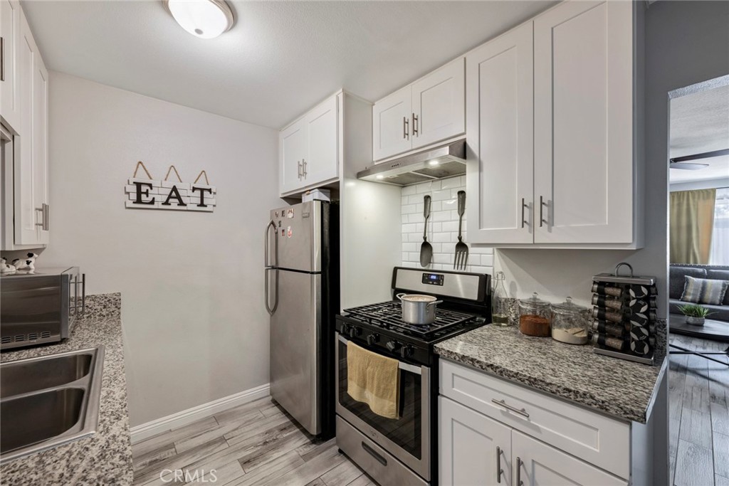 2133 W Juno Avenue