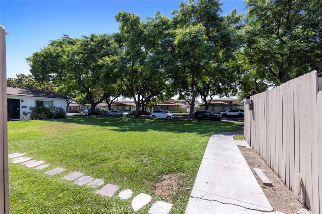 2133 W Juno Avenue