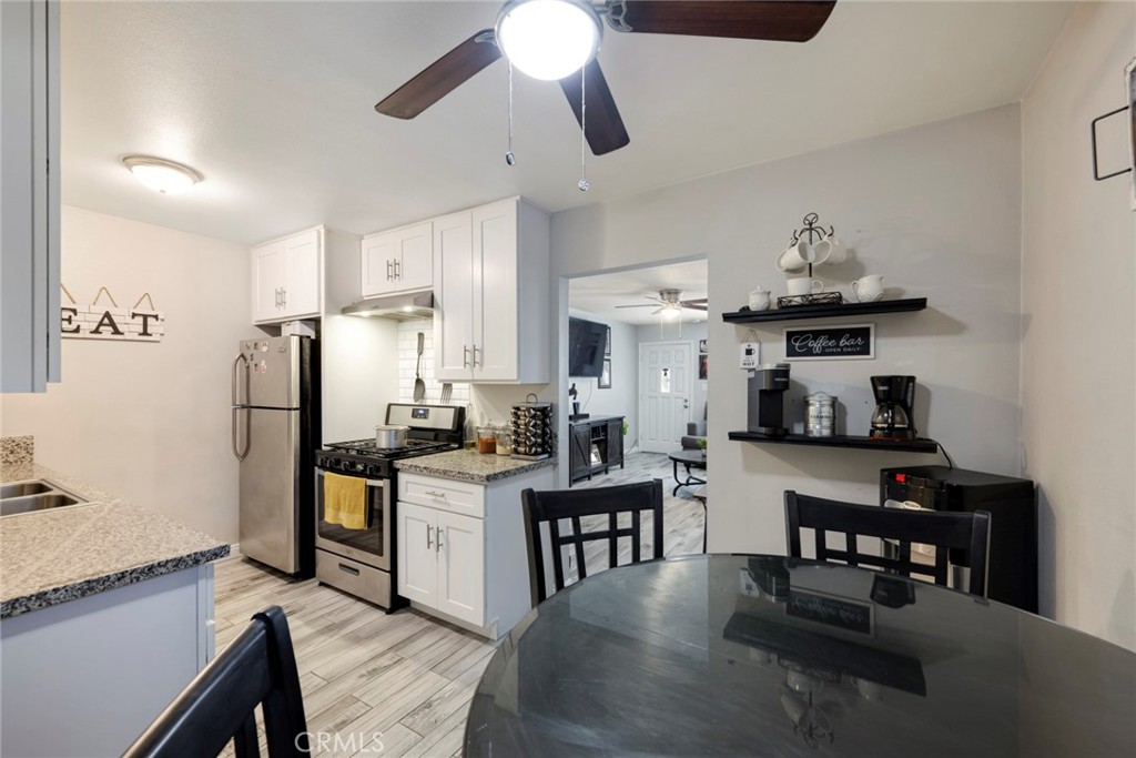 2133 W Juno Avenue