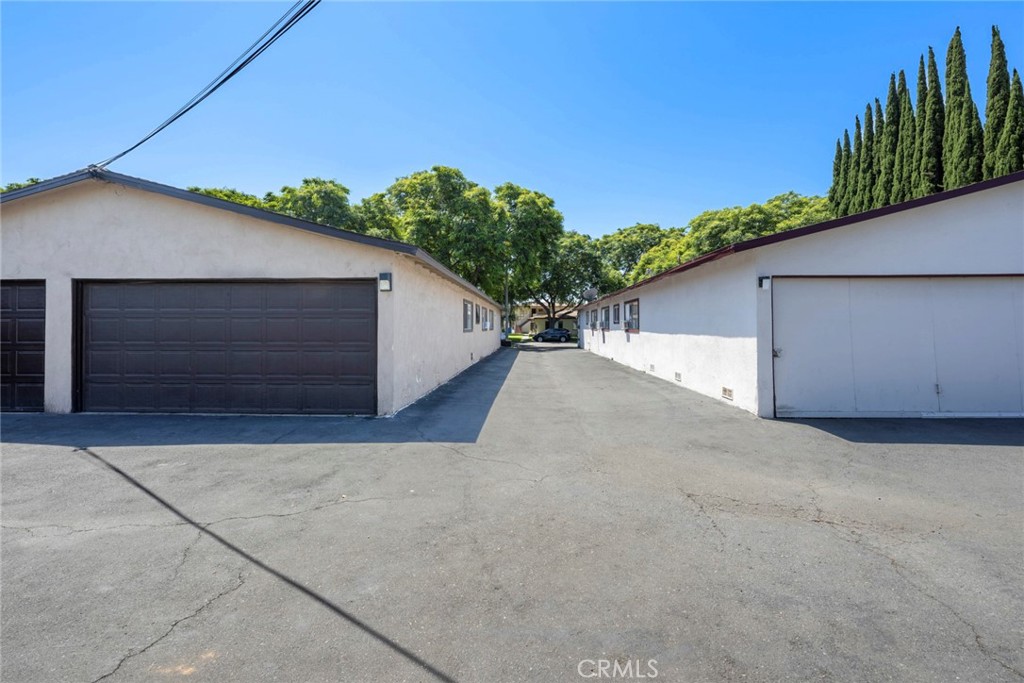 2133 W Juno Avenue