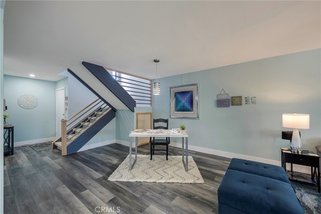 1670 S Heritage Circle