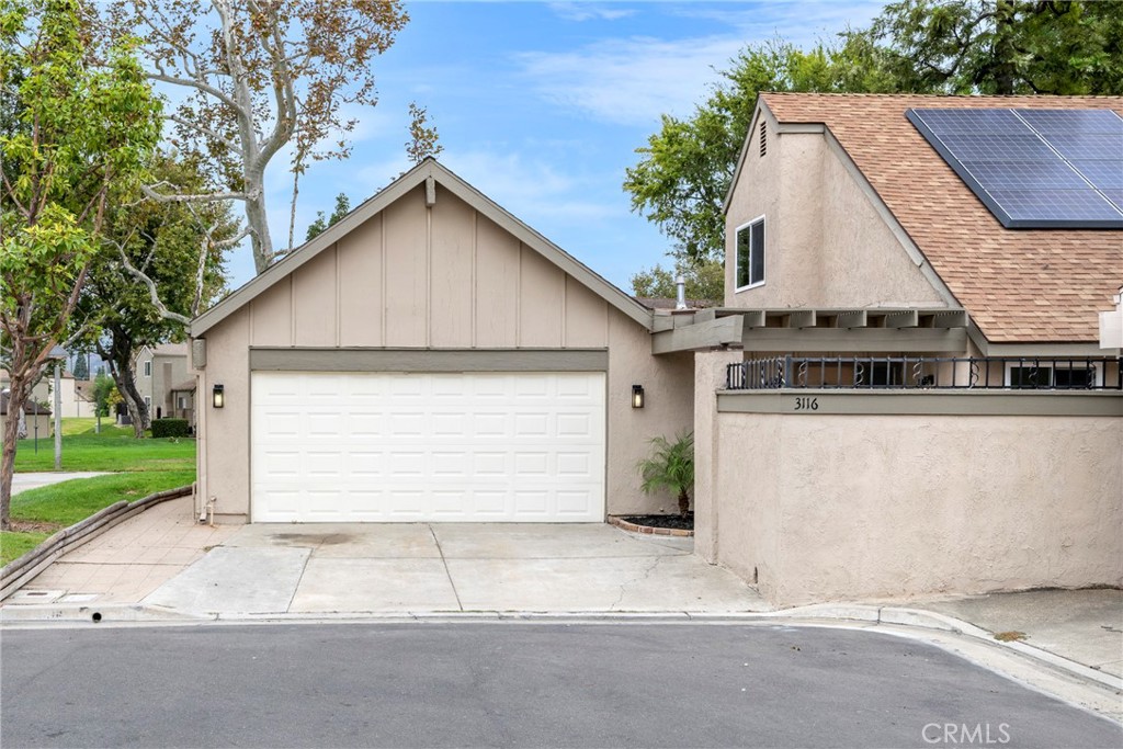 3116 Ravenwood Court
