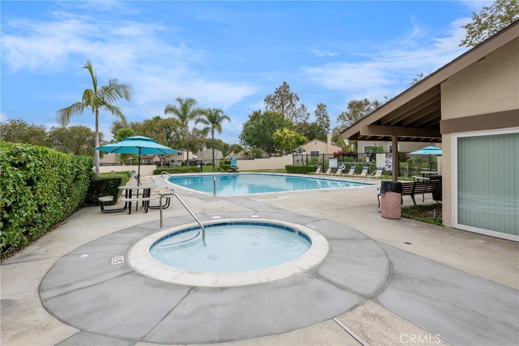 3116 Ravenwood Court
