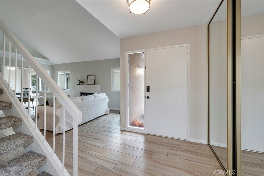 3116 Ravenwood Court