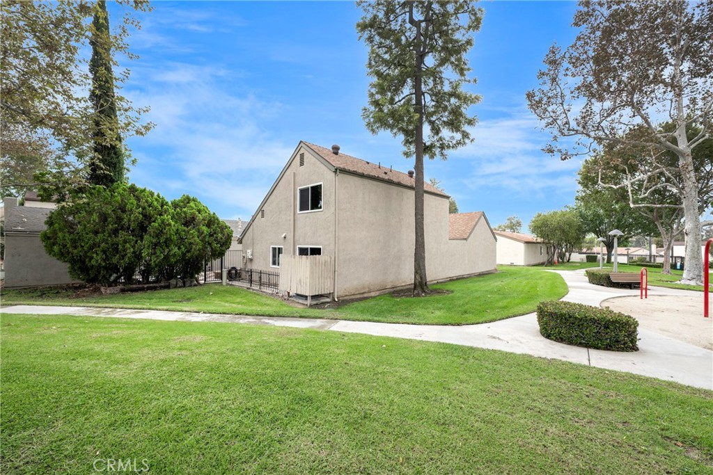 3116 Ravenwood Court