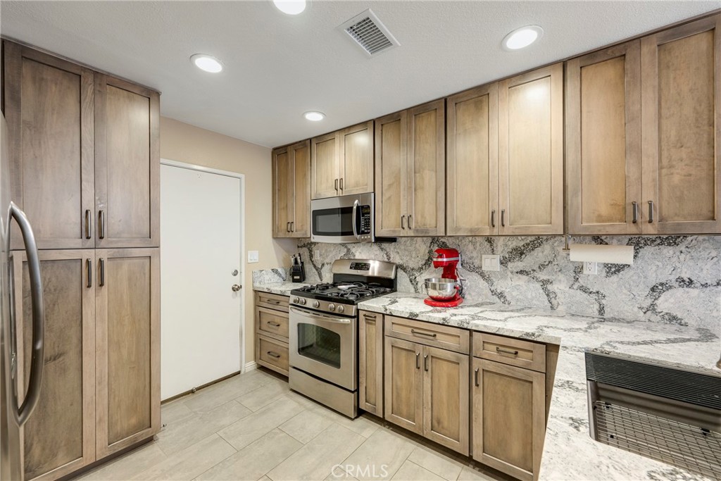 11 Coronado Cay Lane