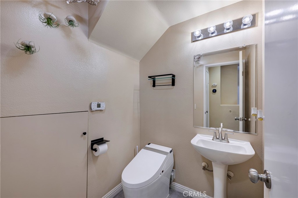 11 Coronado Cay Lane