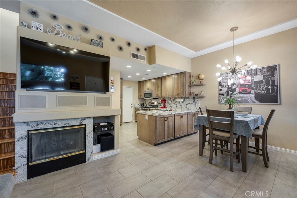 11 Coronado Cay Lane