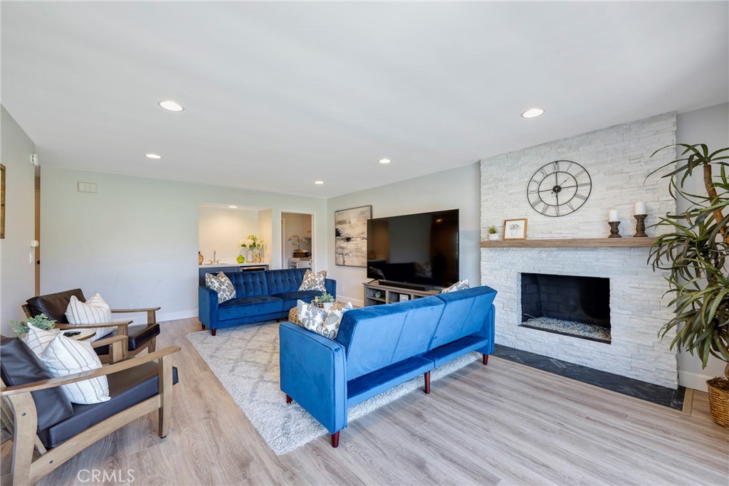 3550 Dahlia Circle