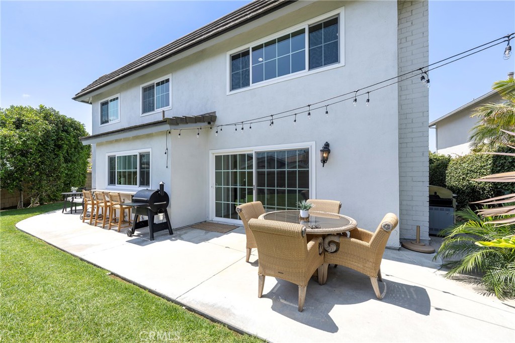 3550 Dahlia Circle