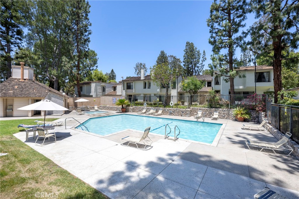 801 Vista Court