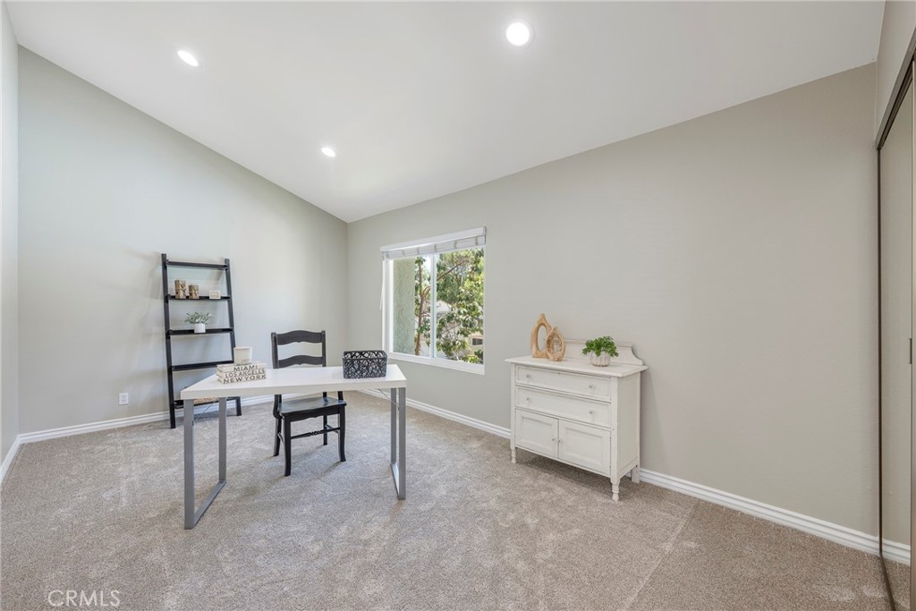 801 Vista Court