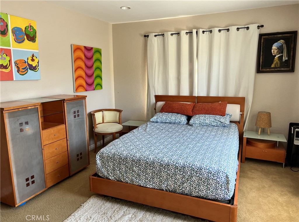 32221 Alipaz St 257