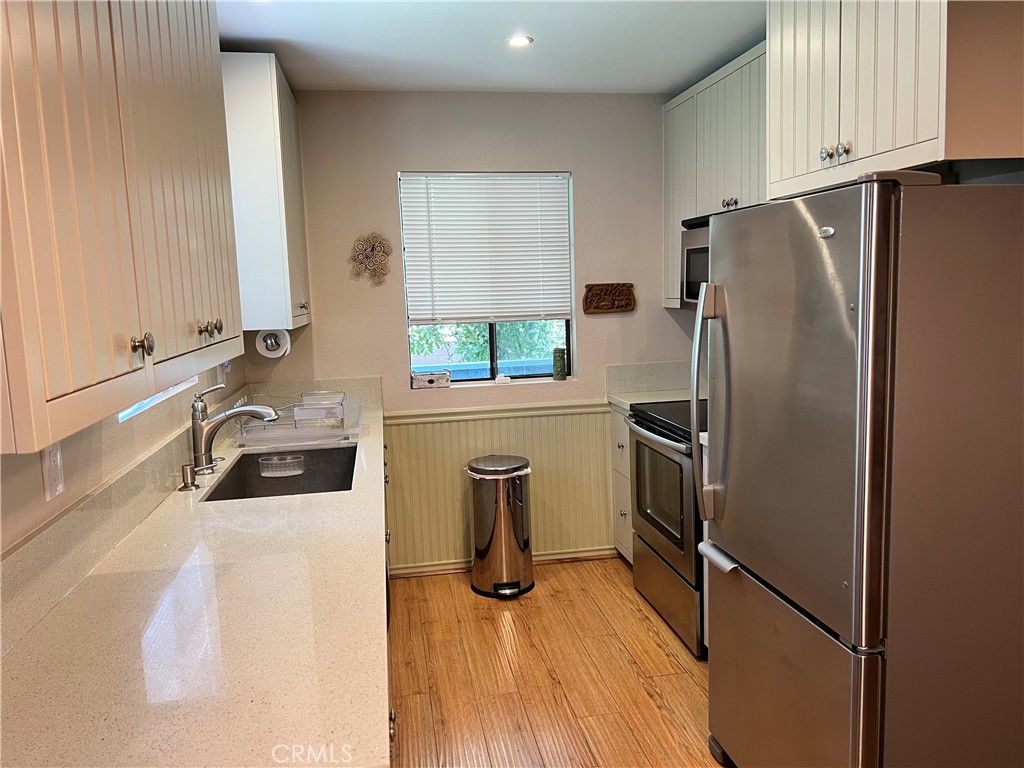 32221 Alipaz St 257
