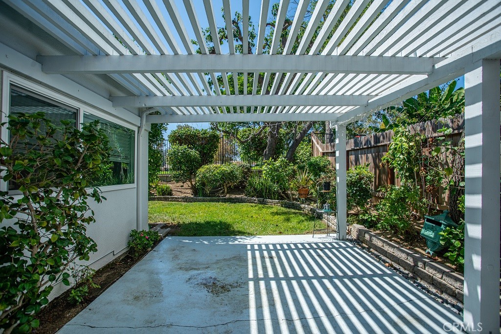 25441 McIntyre Street