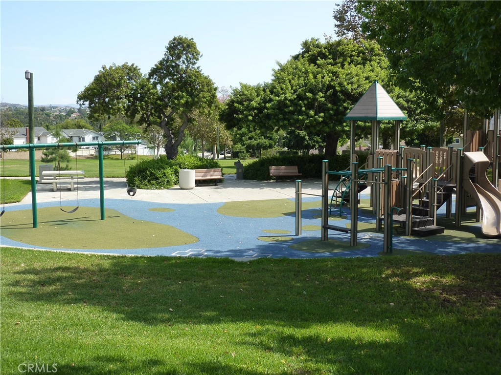 25441 McIntyre Street