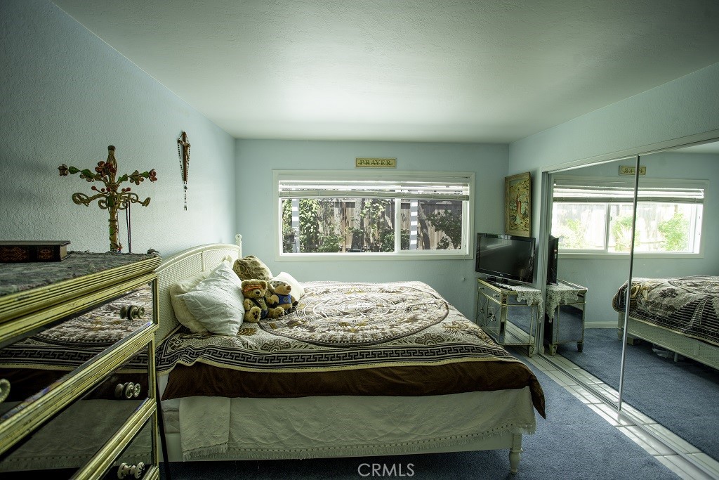 25441 McIntyre Street