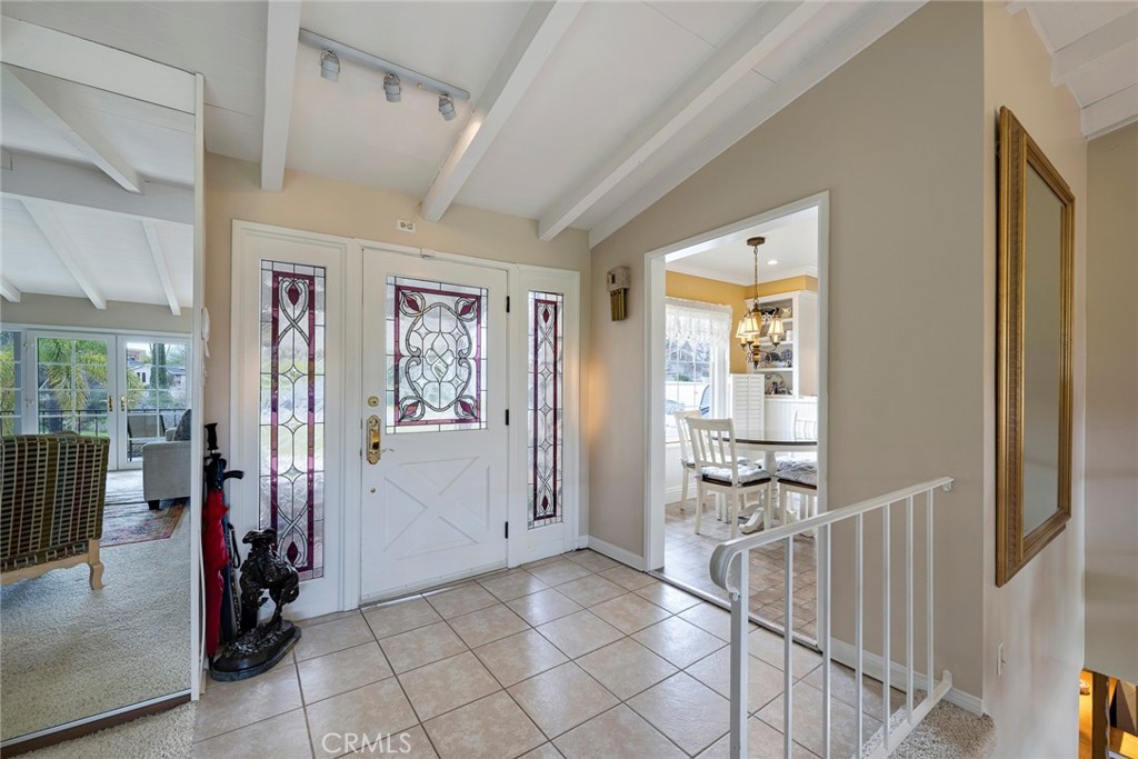 1139 W Valley View Drive