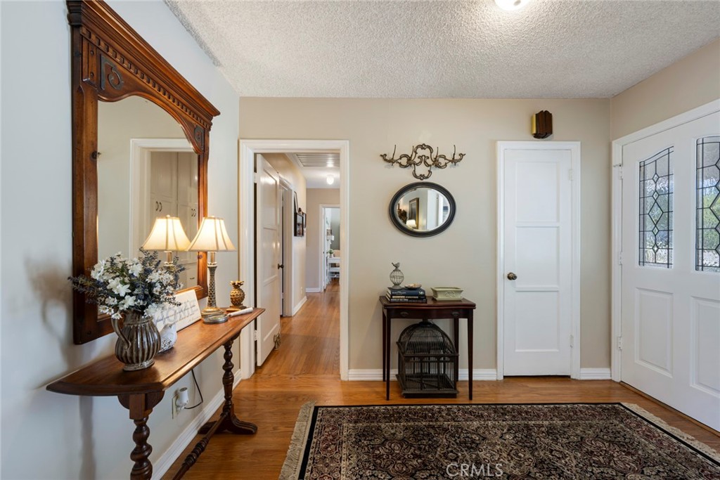 1049 Cerritos Drive