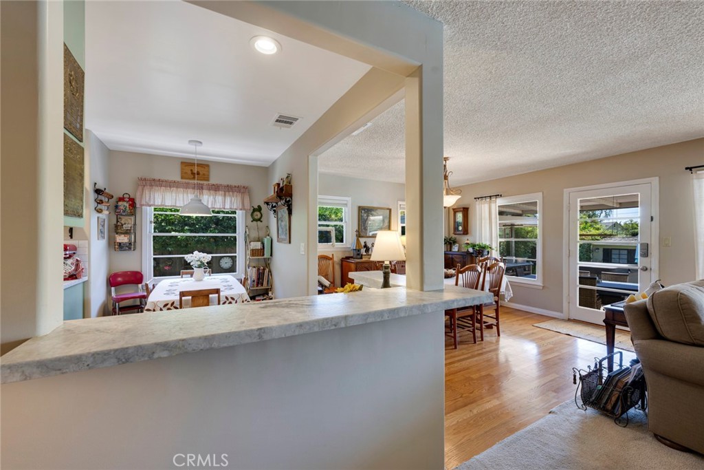 1049 Cerritos Drive