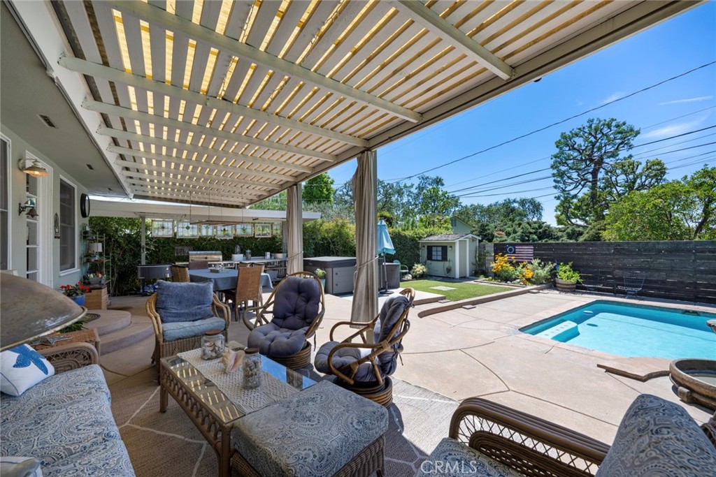1049 Cerritos Drive