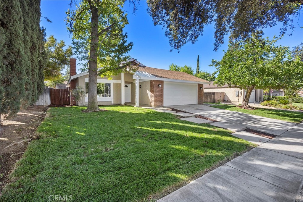 1038 Sandalwood Avenue