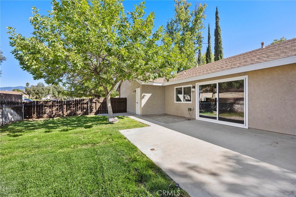 1038 Sandalwood Avenue