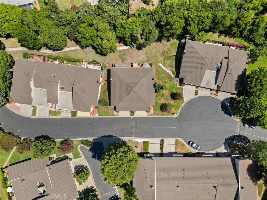 678 W Glenwood Drive