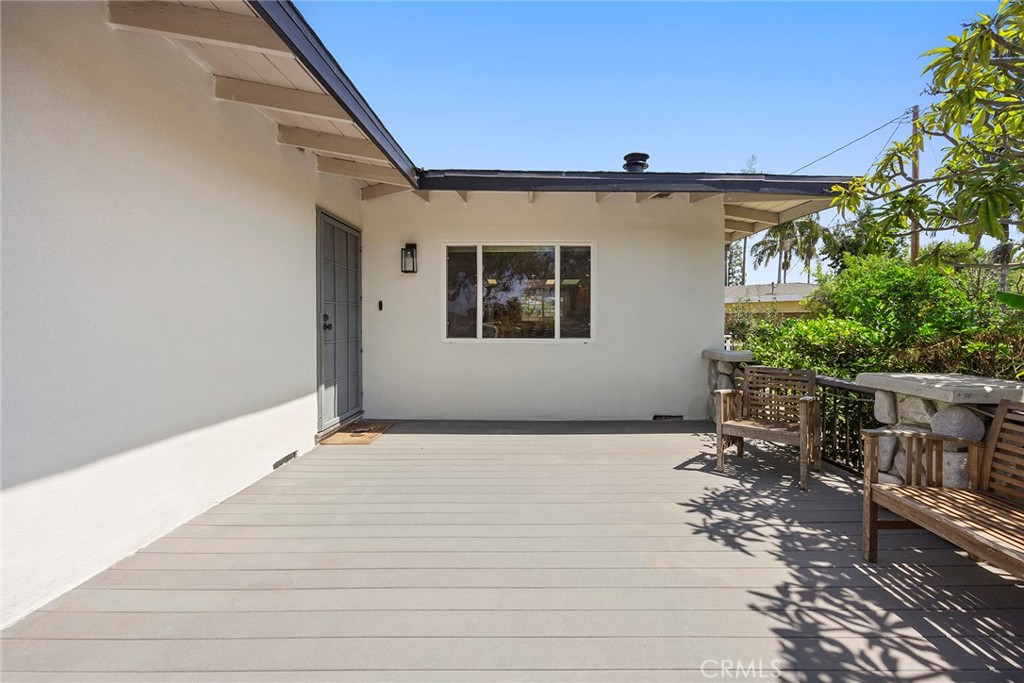 924 Sierra Vista Drive