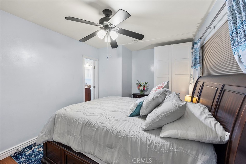 1033 Fairbrook Lane