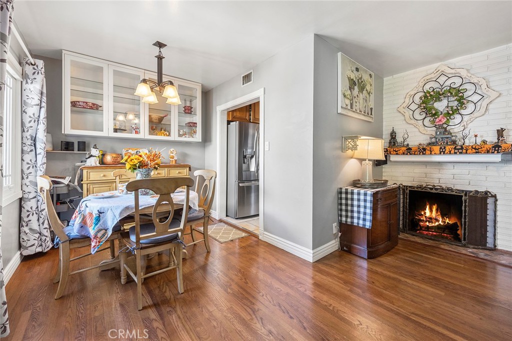 1033 Fairbrook Lane