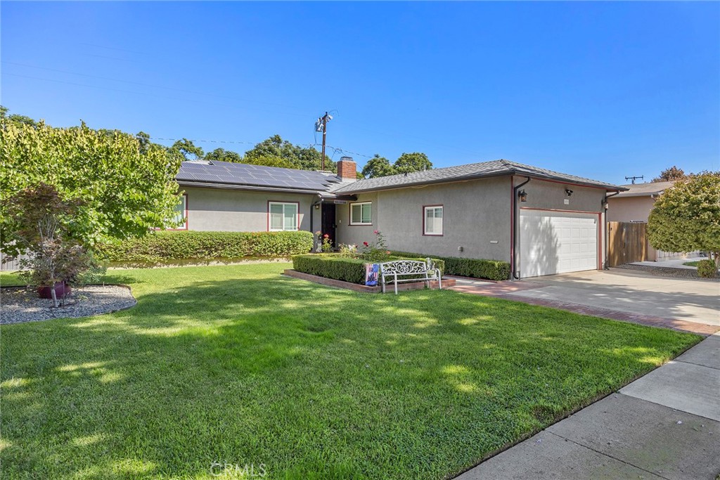 1033 Fairbrook Lane