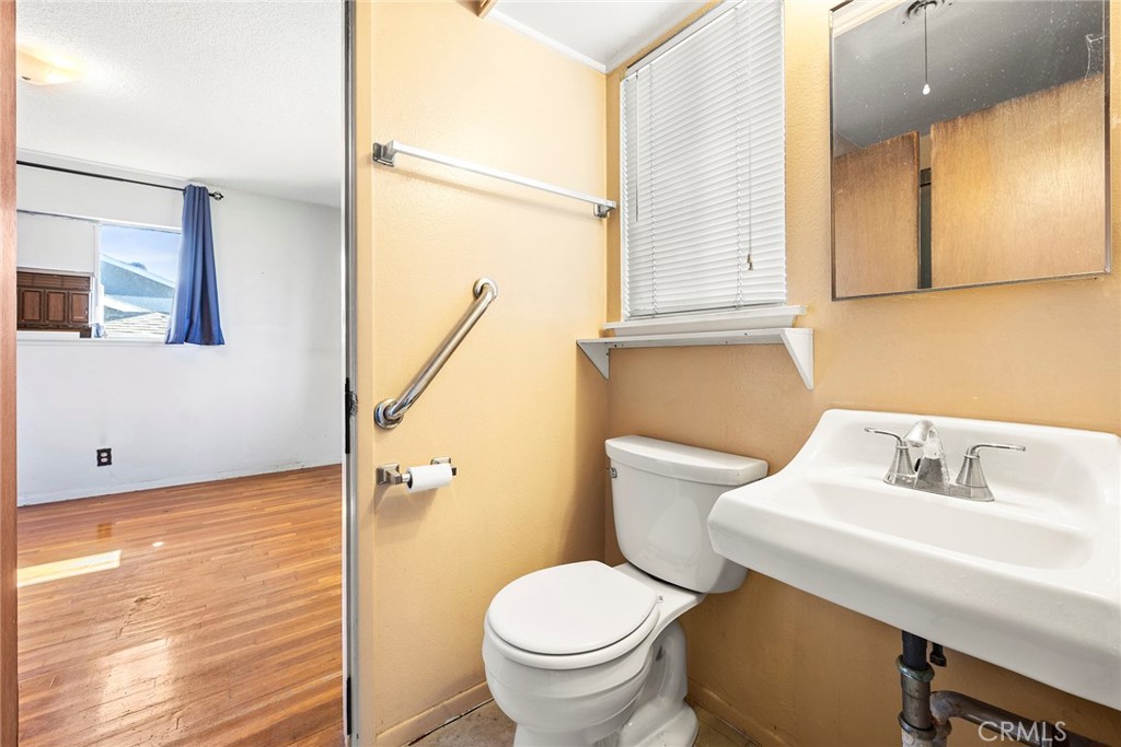 2810 Hemlock Place