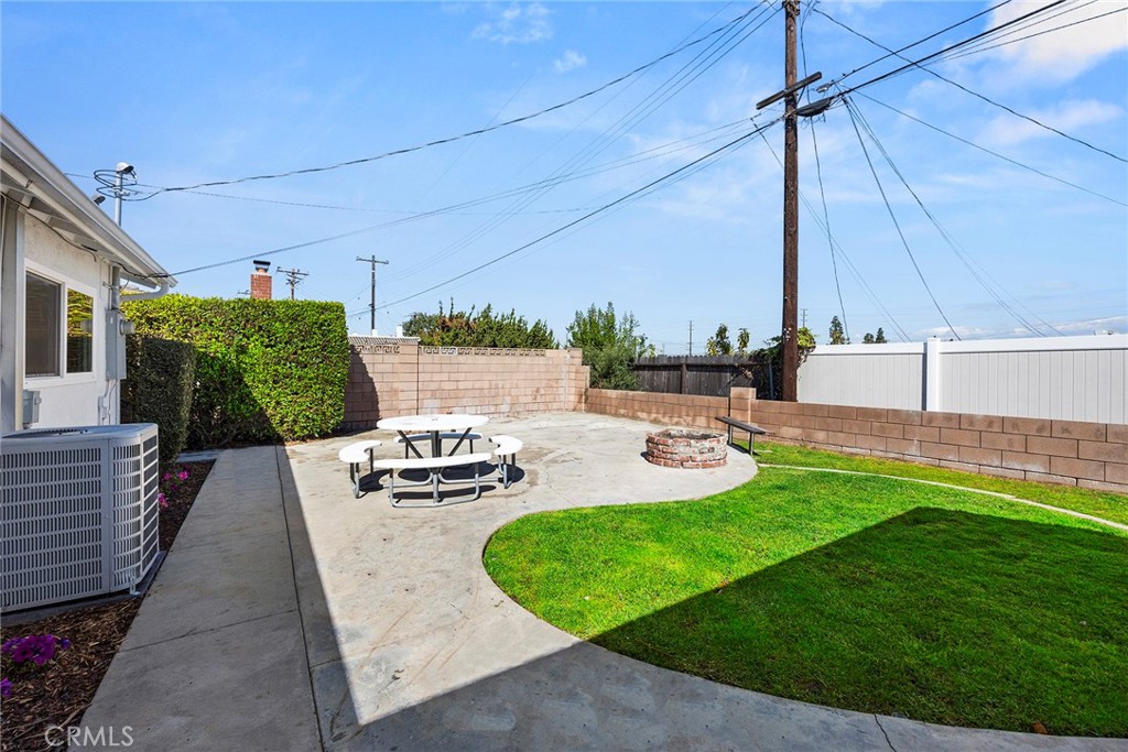 16305 Summershade Drive