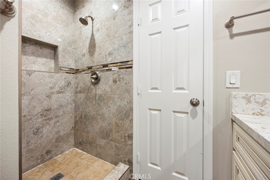16305 Summershade Drive