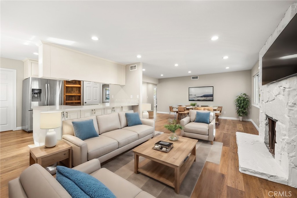 16305 Summershade Drive